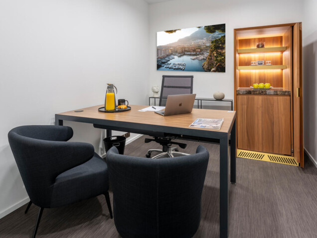 FONTVIEILLE - BUREAUX PRIVÉS DANS LE QUARTIER DES AFFAIRES