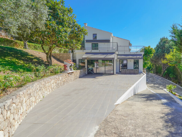 SAINT MARTIN DE PEILLE - VILLA CONTEMPORANEA