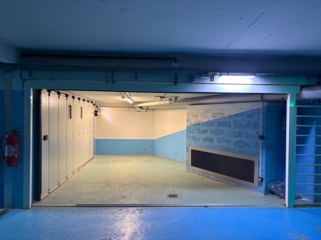 FONTVIEILLE - BOX FERME - GRAND LARGE