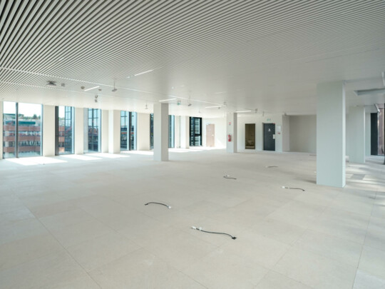 FONTVIEILLE - OFFICES - HIGH FLOORS