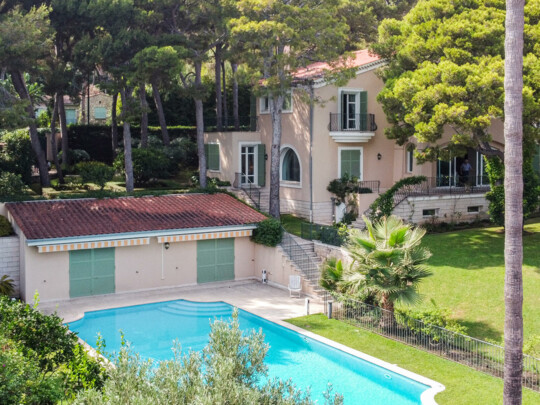 Verkauf Saint-Jean-Cap-Ferrat Villa / +5 Zimmer