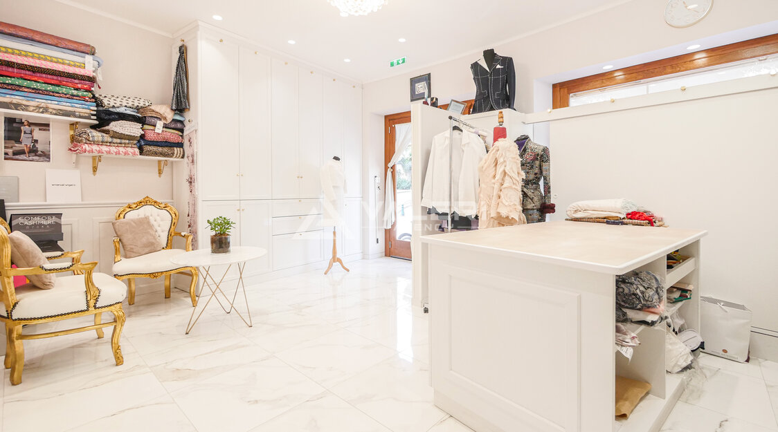 MONTE-CARLO - LEASEHOLD - CLOTHES