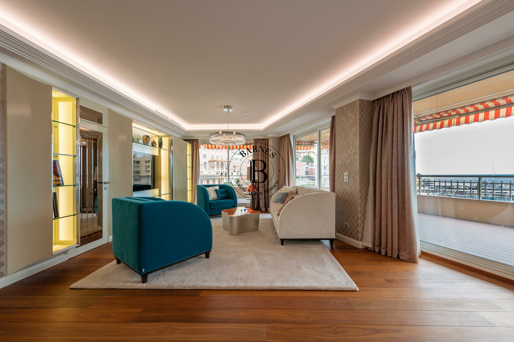 MONACO HARBOUR - LUXURY FLAT ON AN ENTIRE FLOOR - 3/19