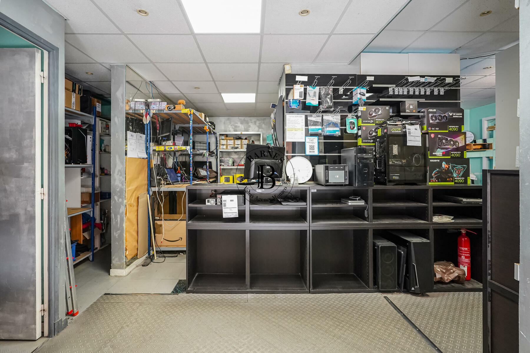 FONTVIEILLE - DIRITTO DI LOCAZIONE PER VENDERE - VETRINA - 3/8