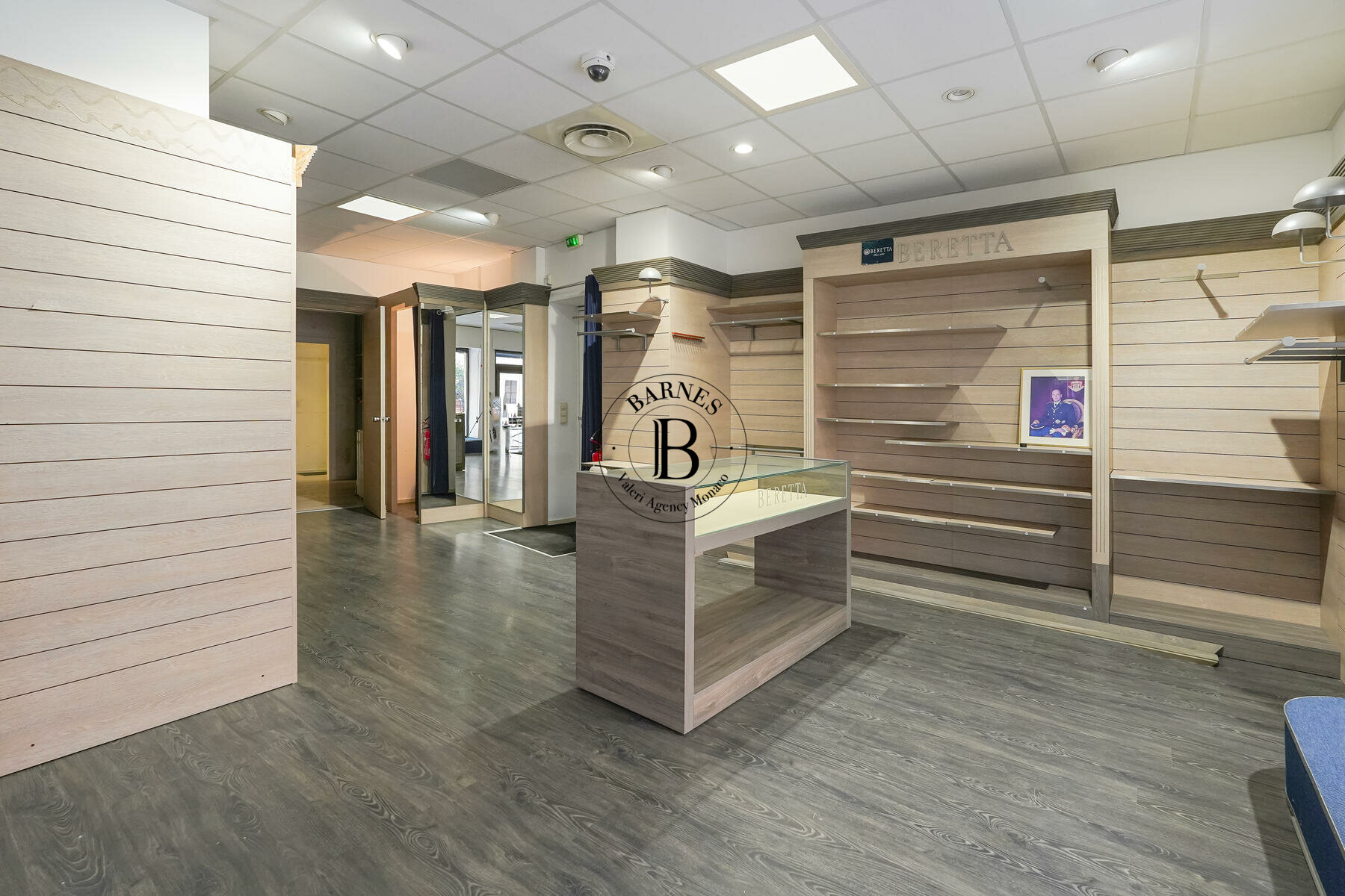 CONDAMINE - COMMERCIAL PREMISES - BUSINESS - 4/12