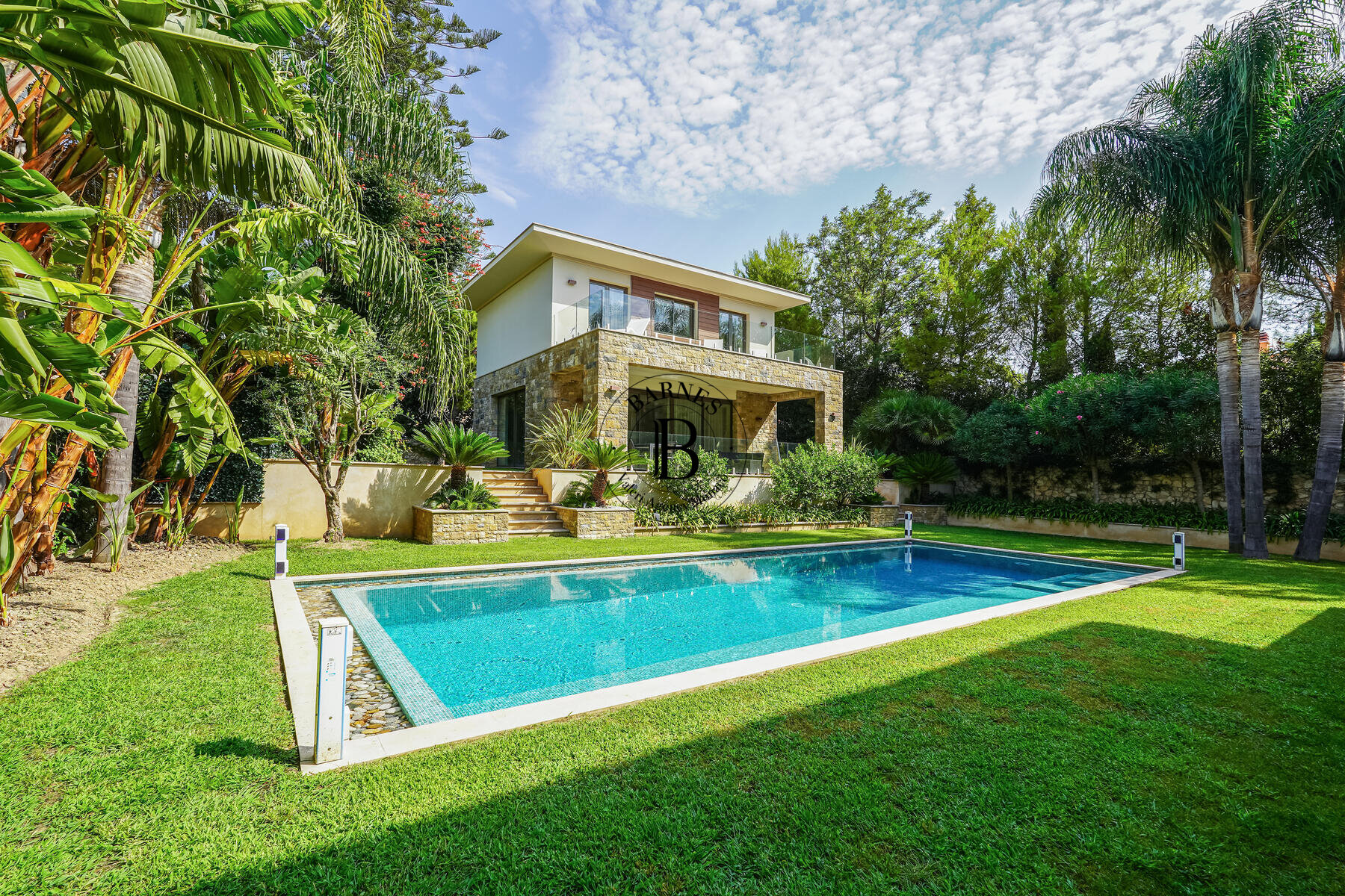 CO-EXCLUSIVITÉ - SAINT-JEAN-CAP-FERRAT - PROPRIÉTÉ D’EXCEPTION - 3/15
