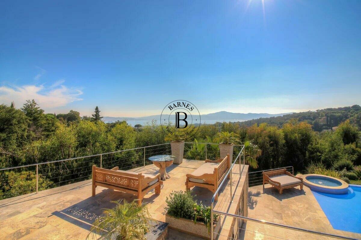 GULF OF SAINT TROPEZ - PRIVATE DOMAIN - SEA VIEW - 4/4