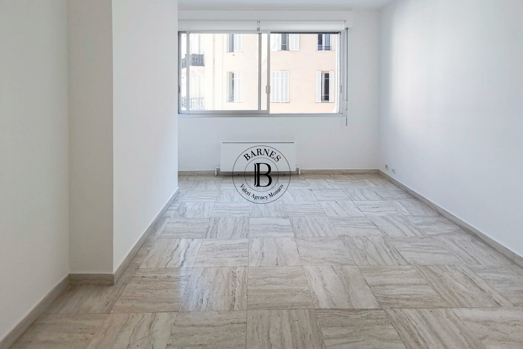 CHATEAU PERIGORD II - STUDIO - MIXED USE - 4/11