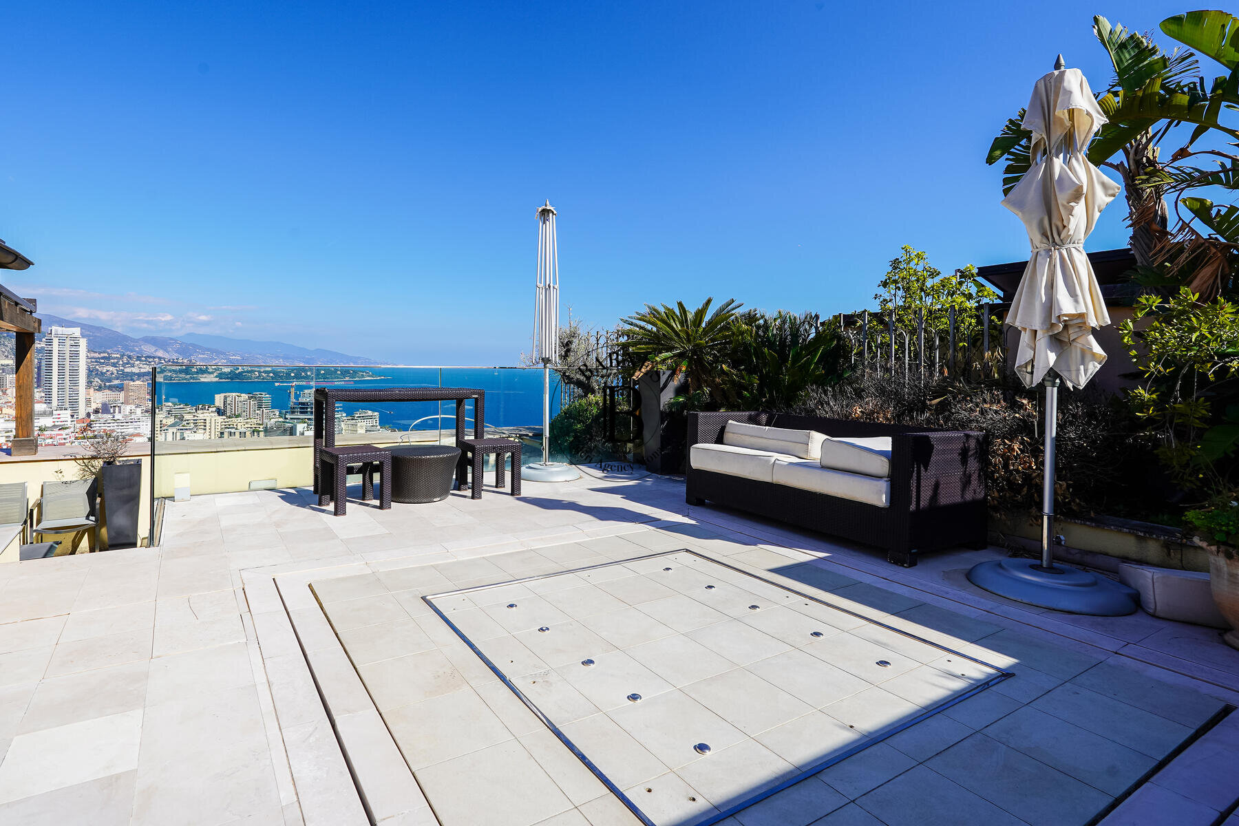 JARDIN EXOTIQUE - 3 PIÈCES - ROOFTOP AVEC PISCINE - 3/17