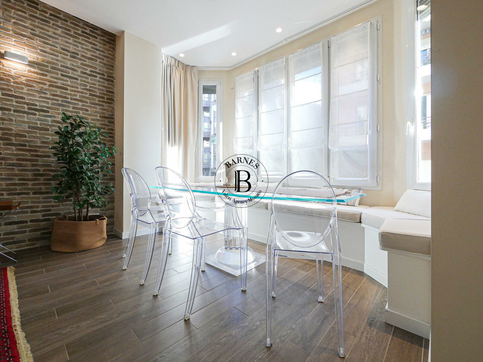 Продажа Villa les Lauriers Квартира / 4 комнаты - 4/14