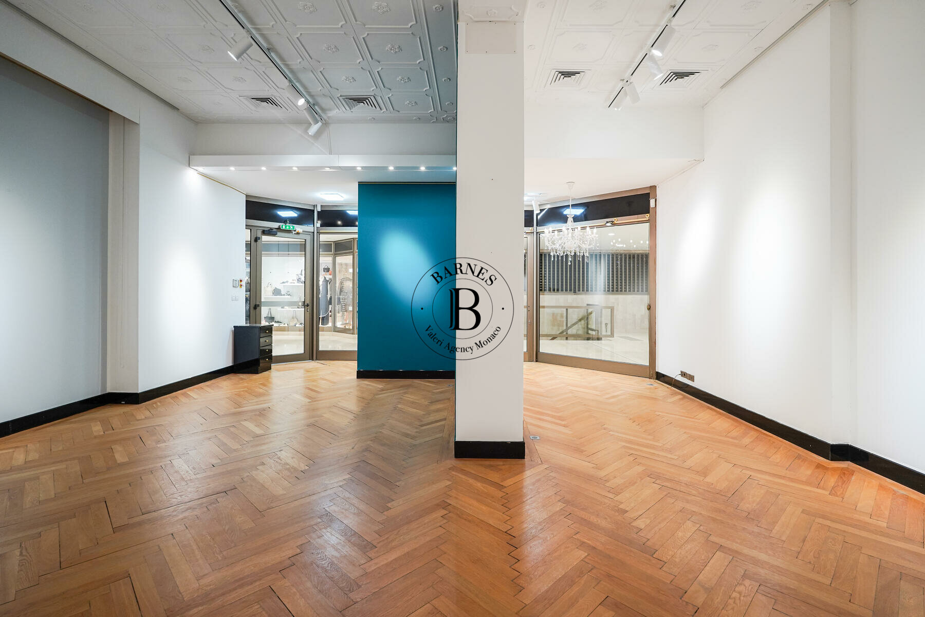 CARRÉ D'OR - PARK PALACE - COMMERCIAL PREMISES - 4/12