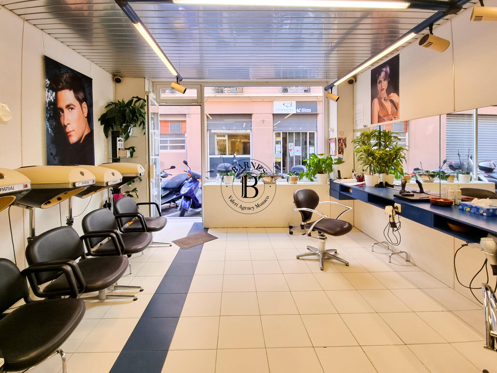 MONTE-CARLO - RIGHT TO LEASE - ALL BUSINESSES - 2/5