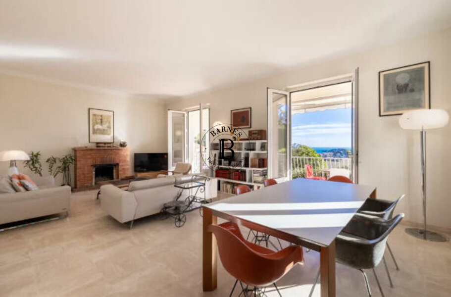 VILLEFRANCHE-SUR-MER - CASA CON PISCINA E GIARDINO - VISTA MARE - 4/6