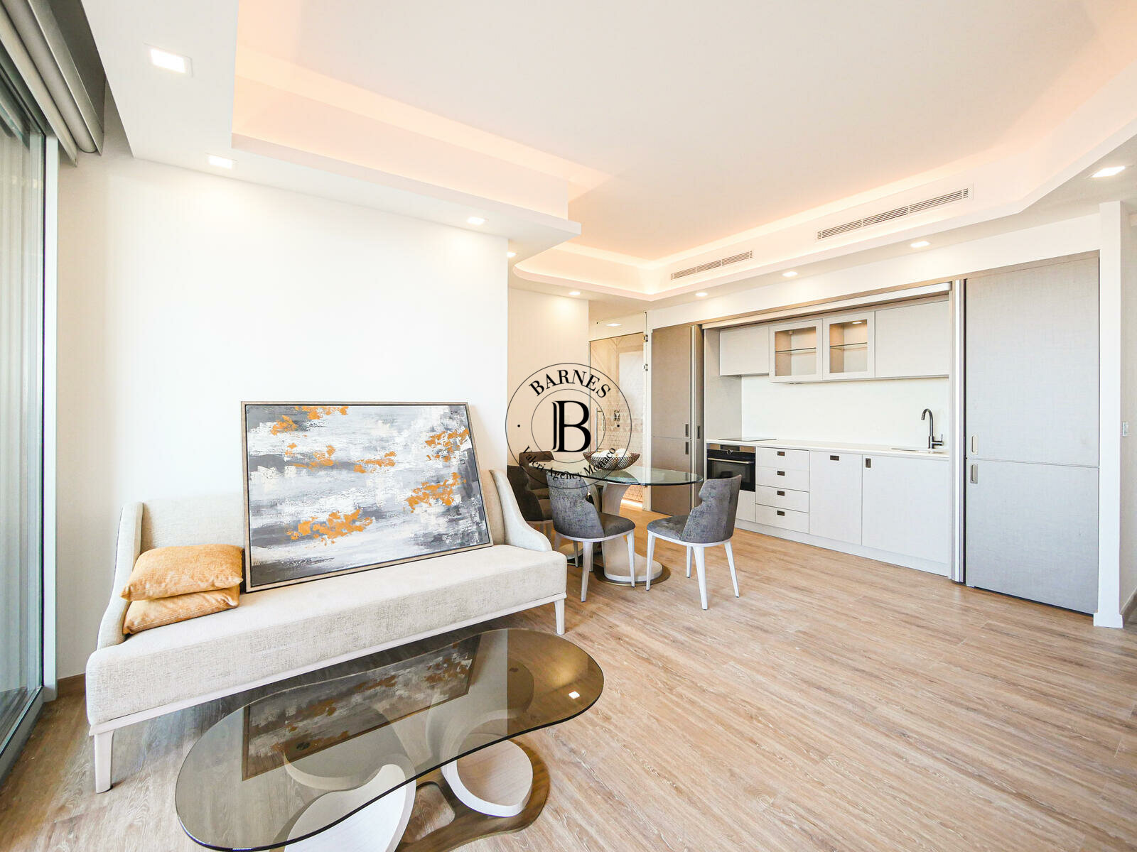 MILLEFIORI - 2-BEDROOM FLAT RENOVATED & FURNISHED - 3/12