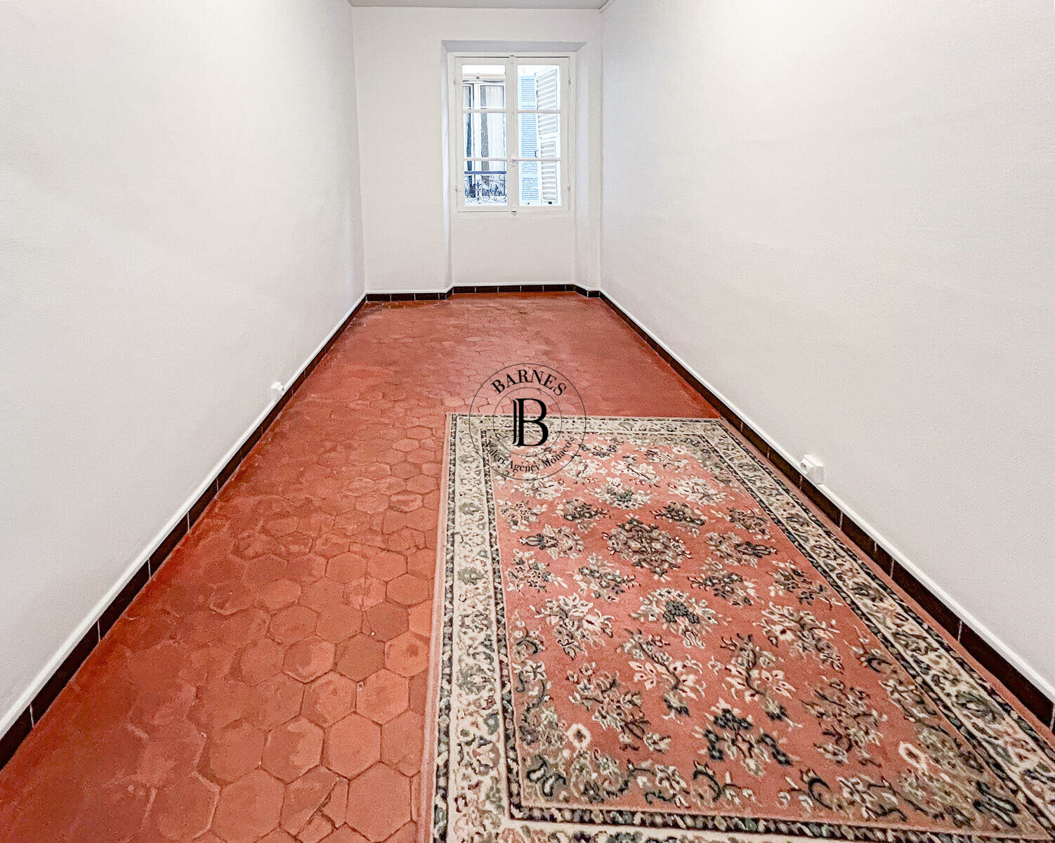 MONACO-VILLE - BILOCALE DA RISTRUTTURARE - LEGGE 1235 - 2/6