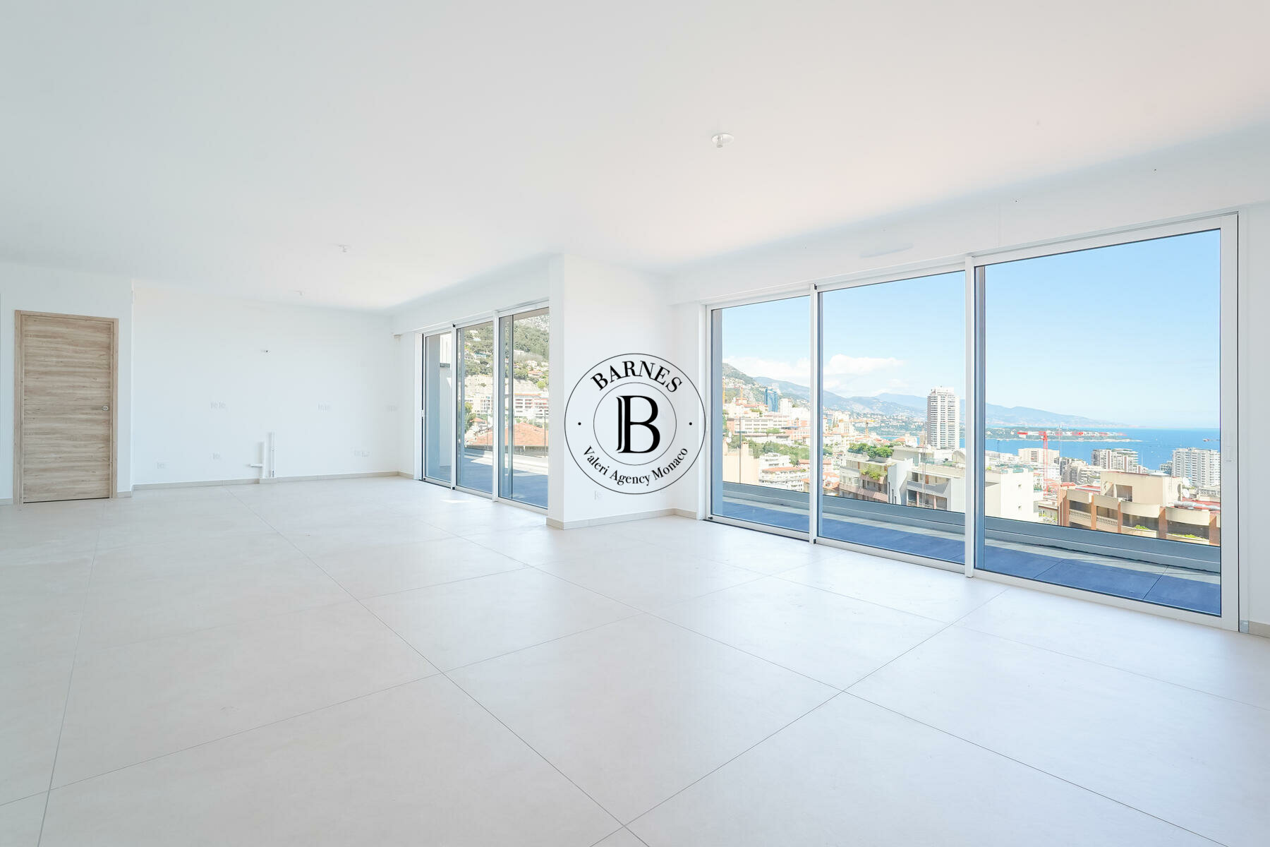 BEAUSOLEIL - PENTHOUSE AND ROOF TERRACE WITH SEA VIEW - 4/12