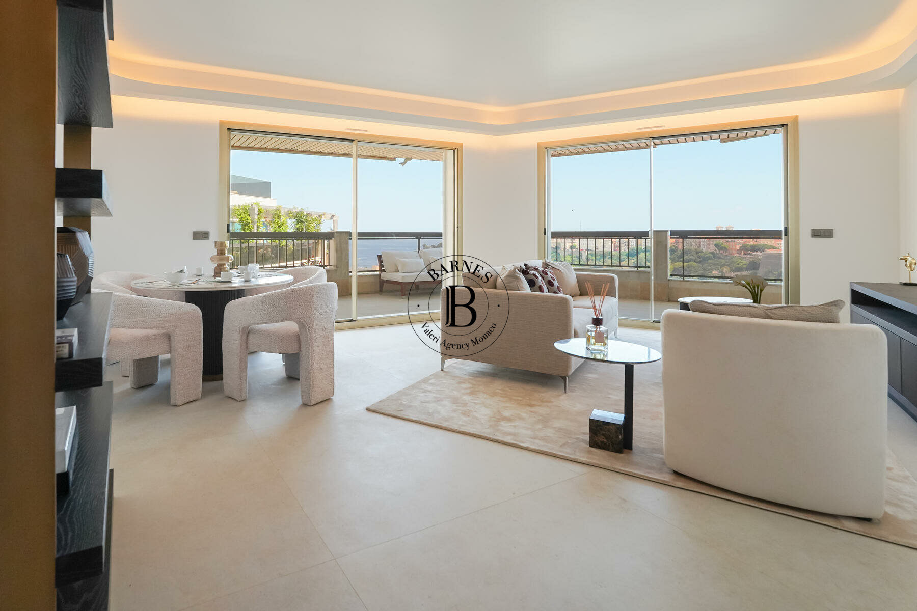 BEVERLY PALACE - 2-BEDROOM FLAT - SEA VIEW AND PALACE - 3/13