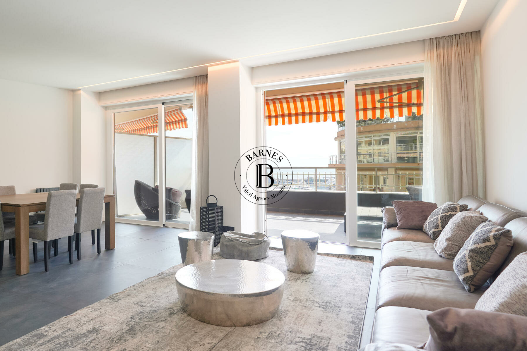 MONACO HARBOUR - 3-BEDROOM FLAT - SEA & F1 VIEWS - 3/14