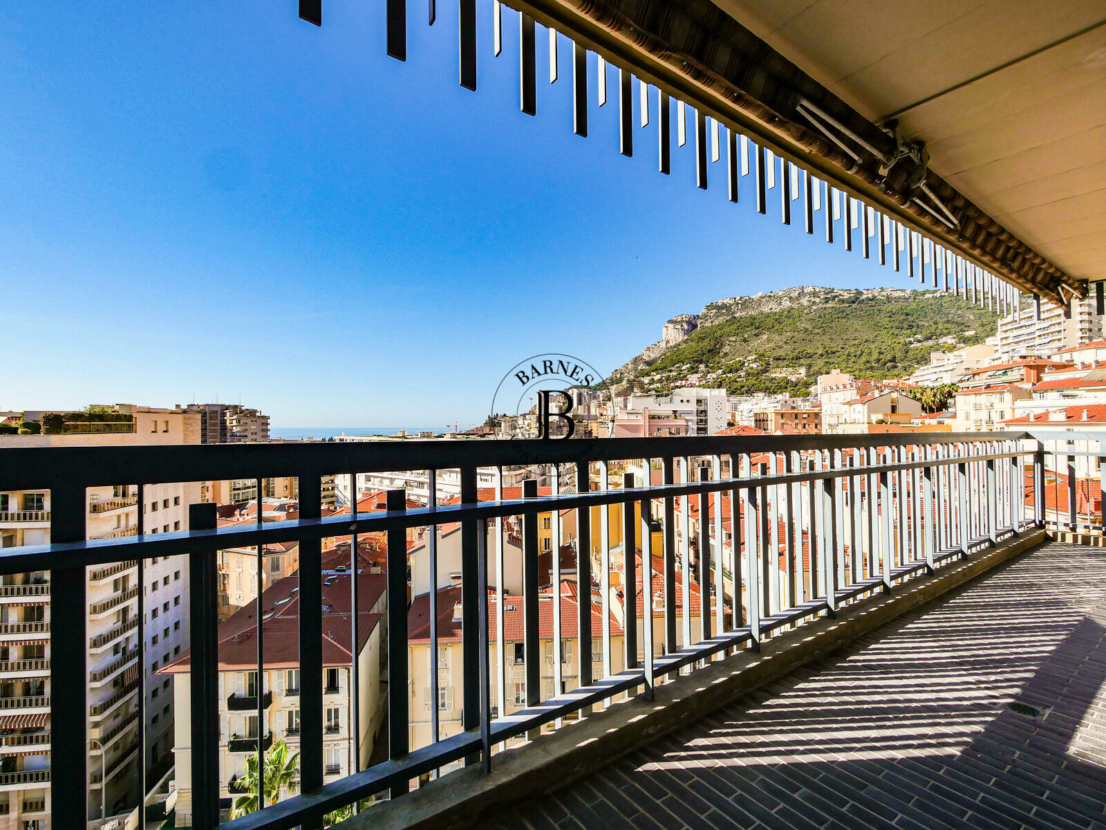 MILLEFIORI - 2-BEDROOM FLAT RENOVATED & FURNISHED - 2/12