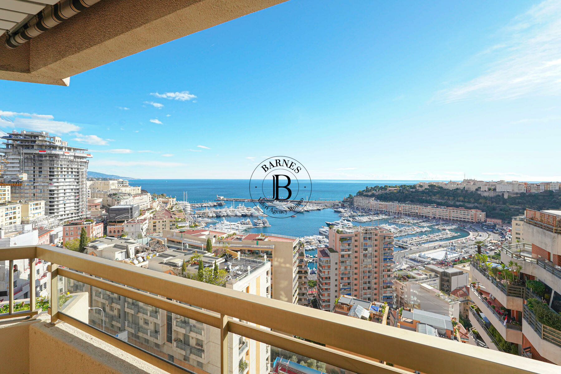 NEAR THE PORT - 2 BEDROOM APARTMENT WITH SEA VIEW - 2/15
