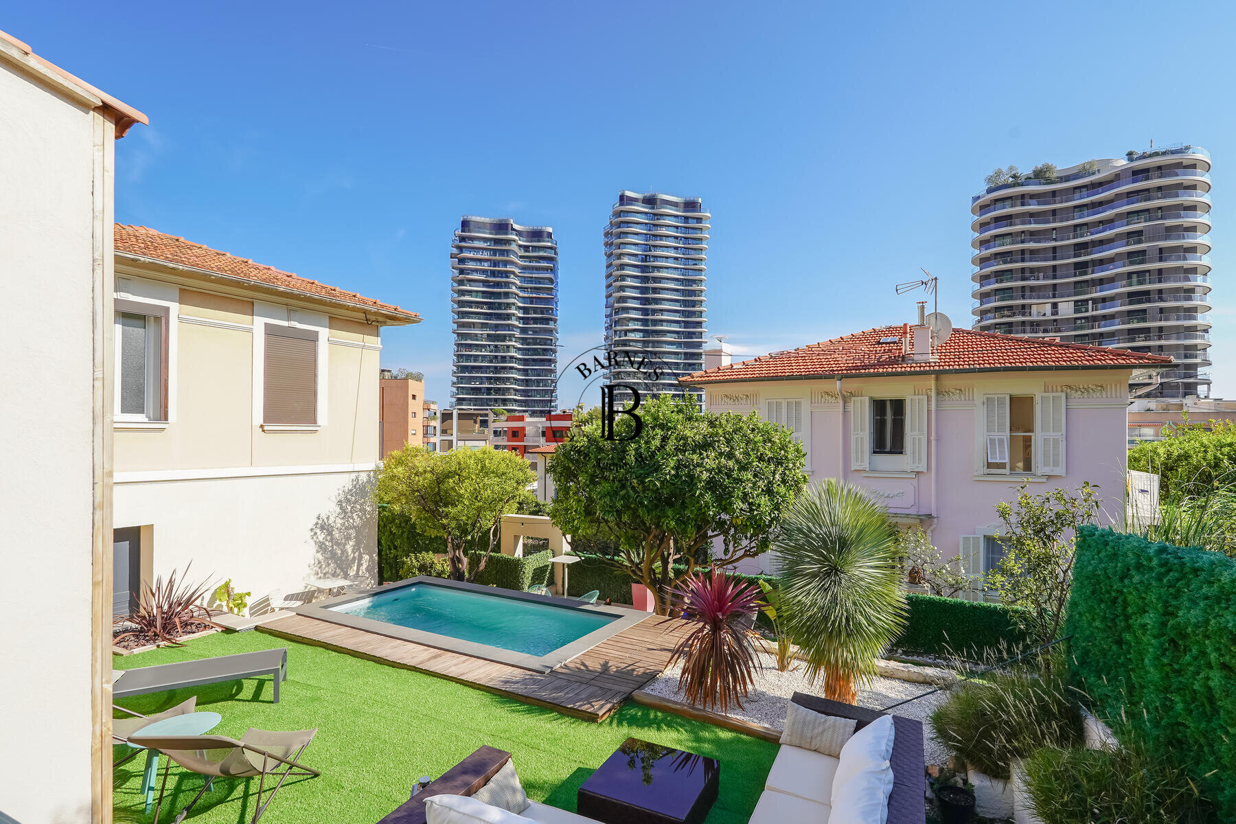 BEAUSOLEIL - VILLA - SWIMMING POOL - GARAGE & PARKING - 4/30