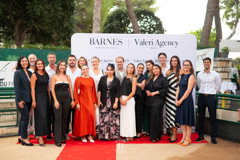 Recrutement BARNES Valeri Agency Monaco